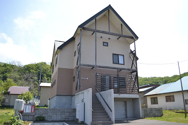 せんしん寮(小規模施設)